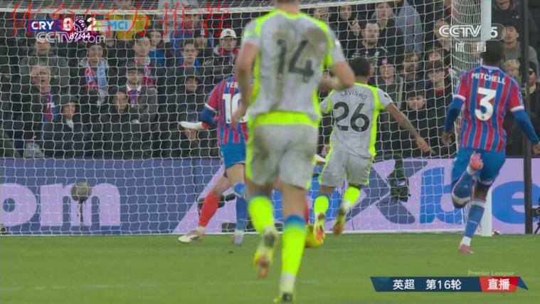 萨维尼奥奔袭造点 哈兰德点射梅开二度